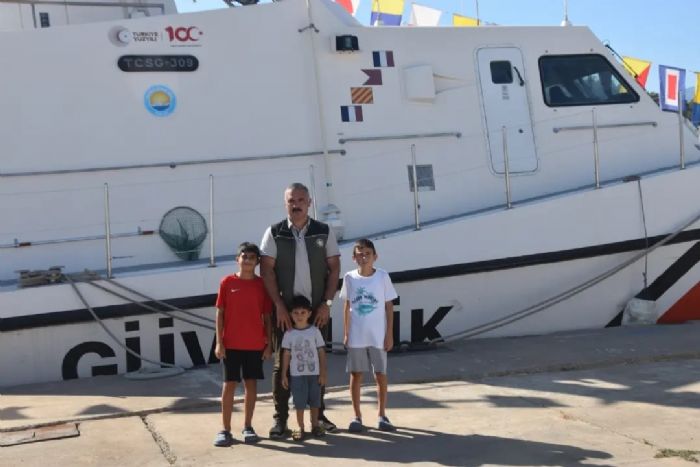 Bozyazda Sahil Gvenlik botu ziyarete ald