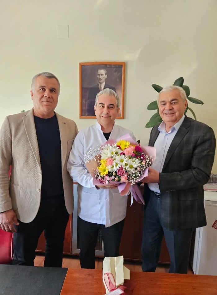 Bozyaz Belediye Bakan Mustafa etinkaya, Tp Bayramnda Op. Dr. Mustafa Remzi Bahar’ ziya