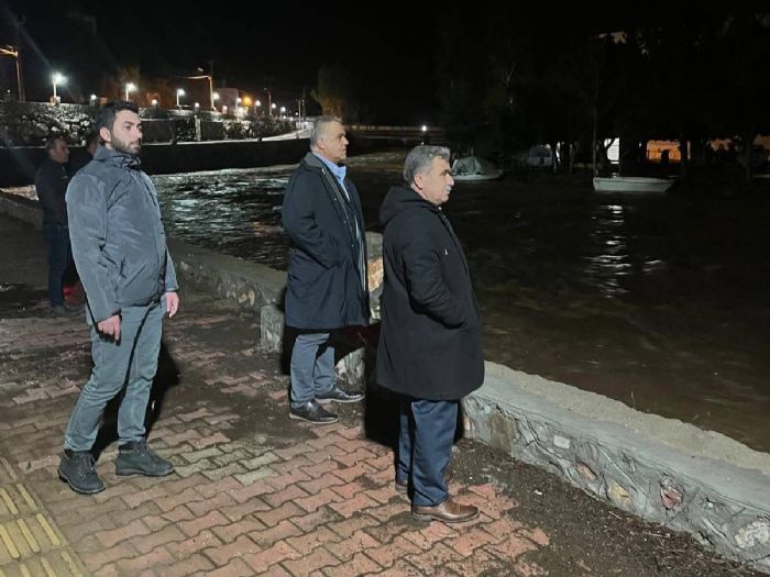 Bozyaz��da Ekipler Sini �ay� �evresinde Teyakkuzda